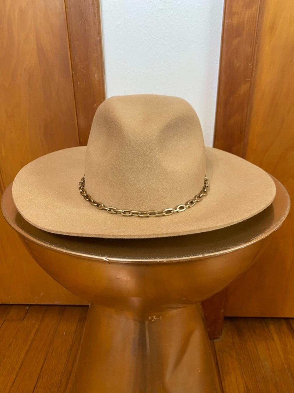 Saks Fifth Avenue Tan Wide-Brim Fedora Hat Wool Metal Chain Trim OS Adjustable